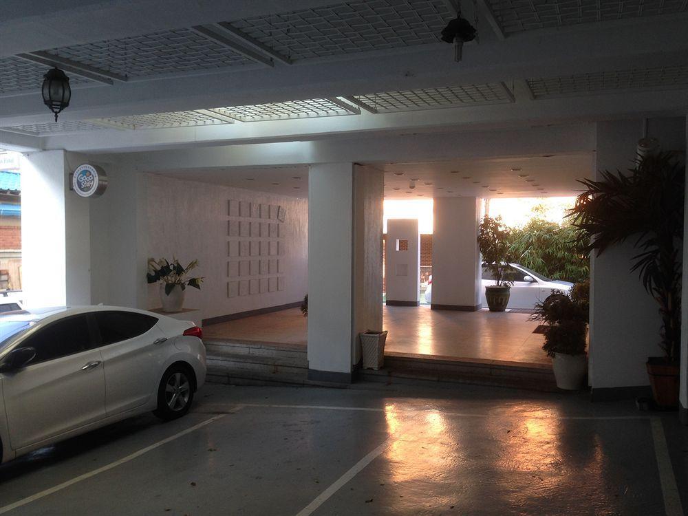 New Grand Hotel Daegu Buitenkant foto